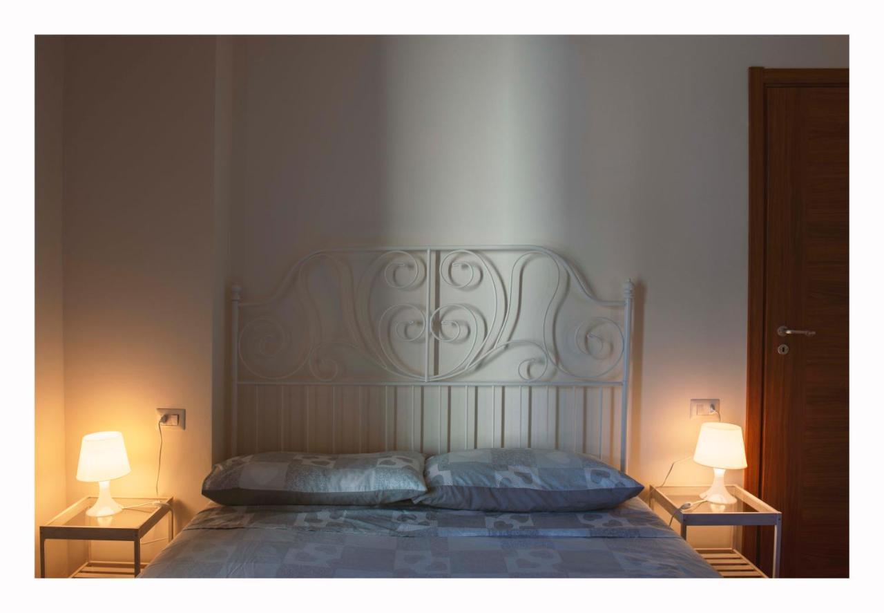 Al Salto Del Gatto Bed & Breakfast Schianno Bagian luar foto