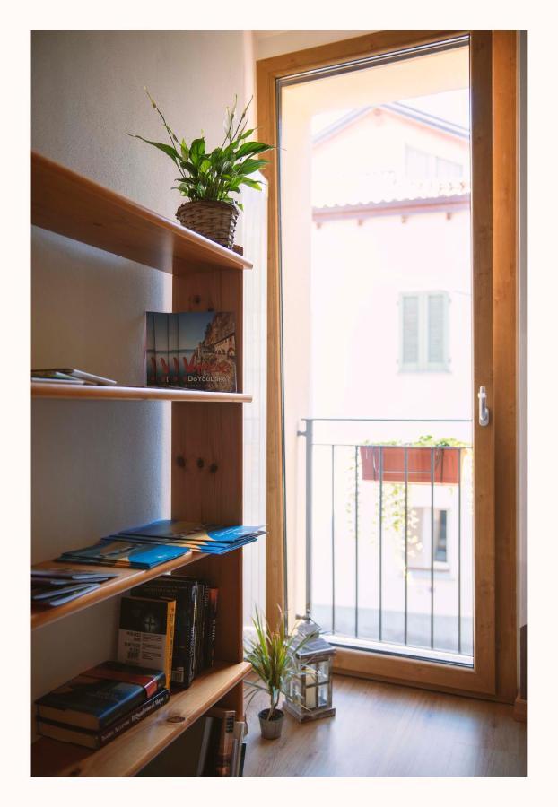 Al Salto Del Gatto Bed & Breakfast Schianno Bagian luar foto